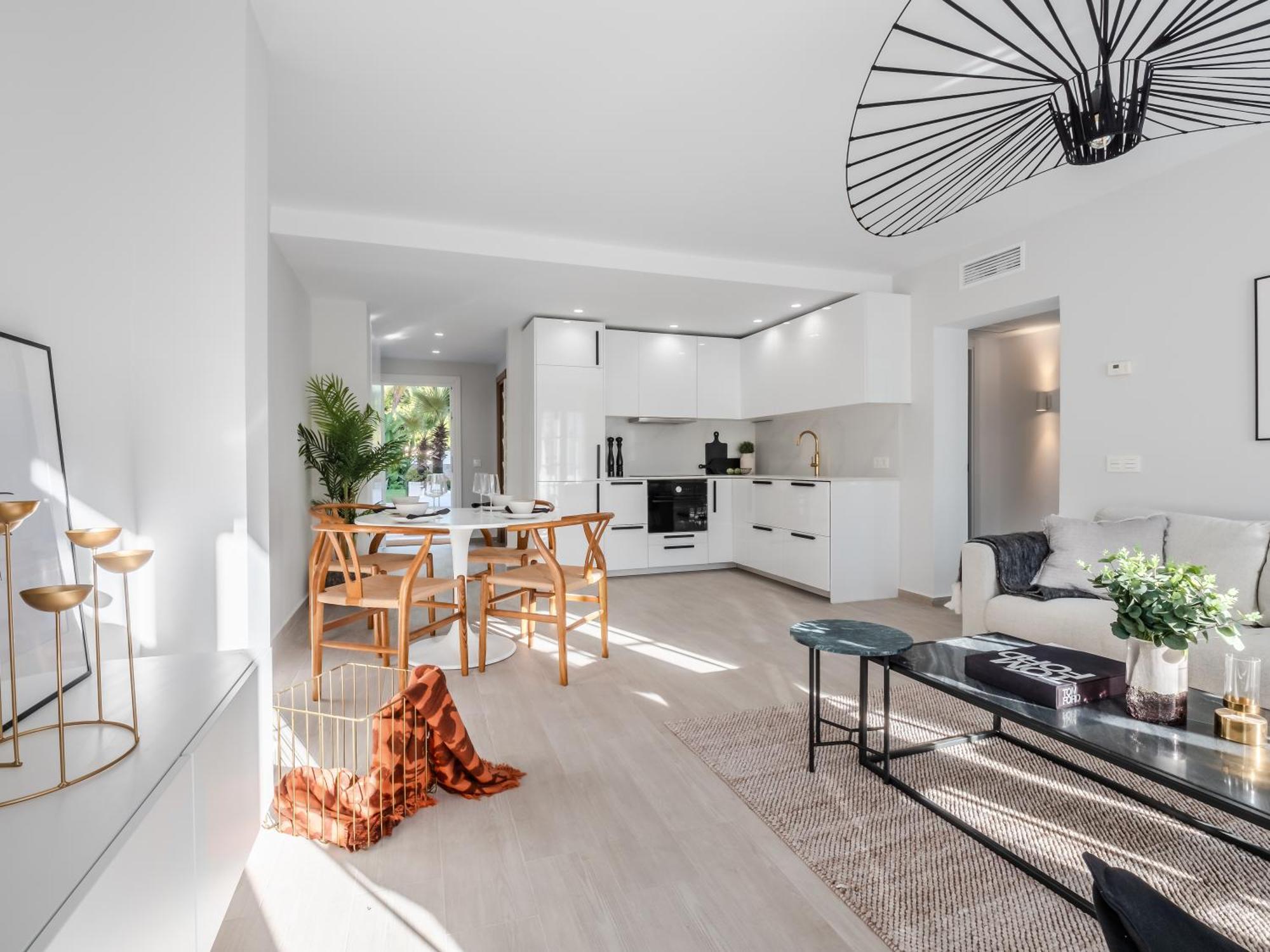 3 Bdrm Stylish Apt W Pool In Puerto Banus Marbella Kültér fotó