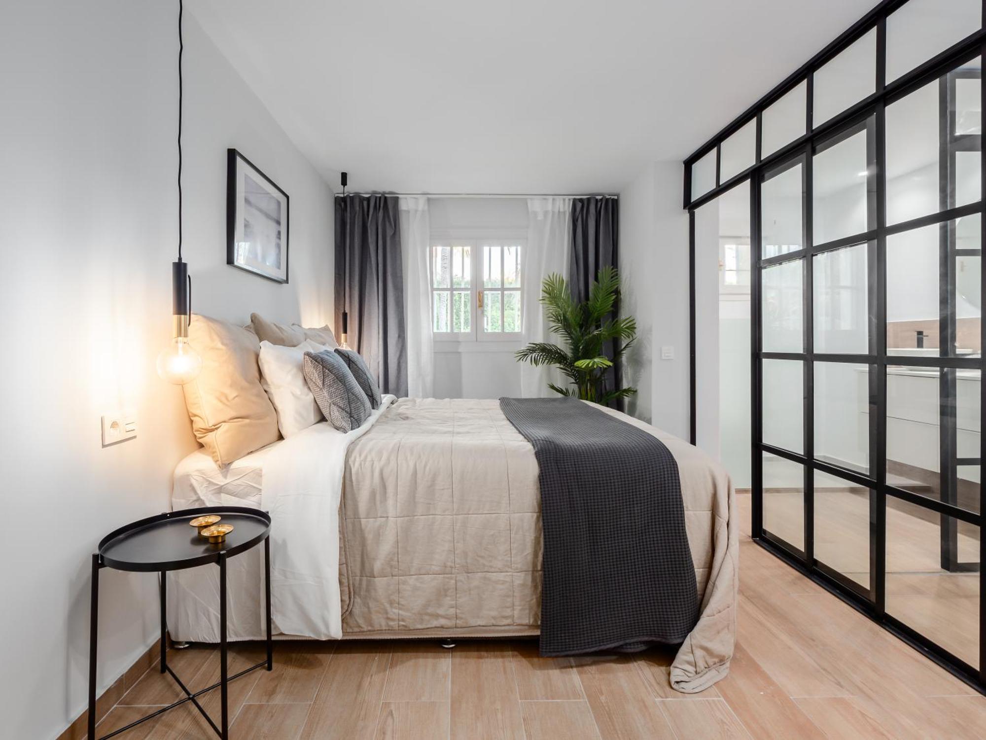 3 Bdrm Stylish Apt W Pool In Puerto Banus Marbella Kültér fotó