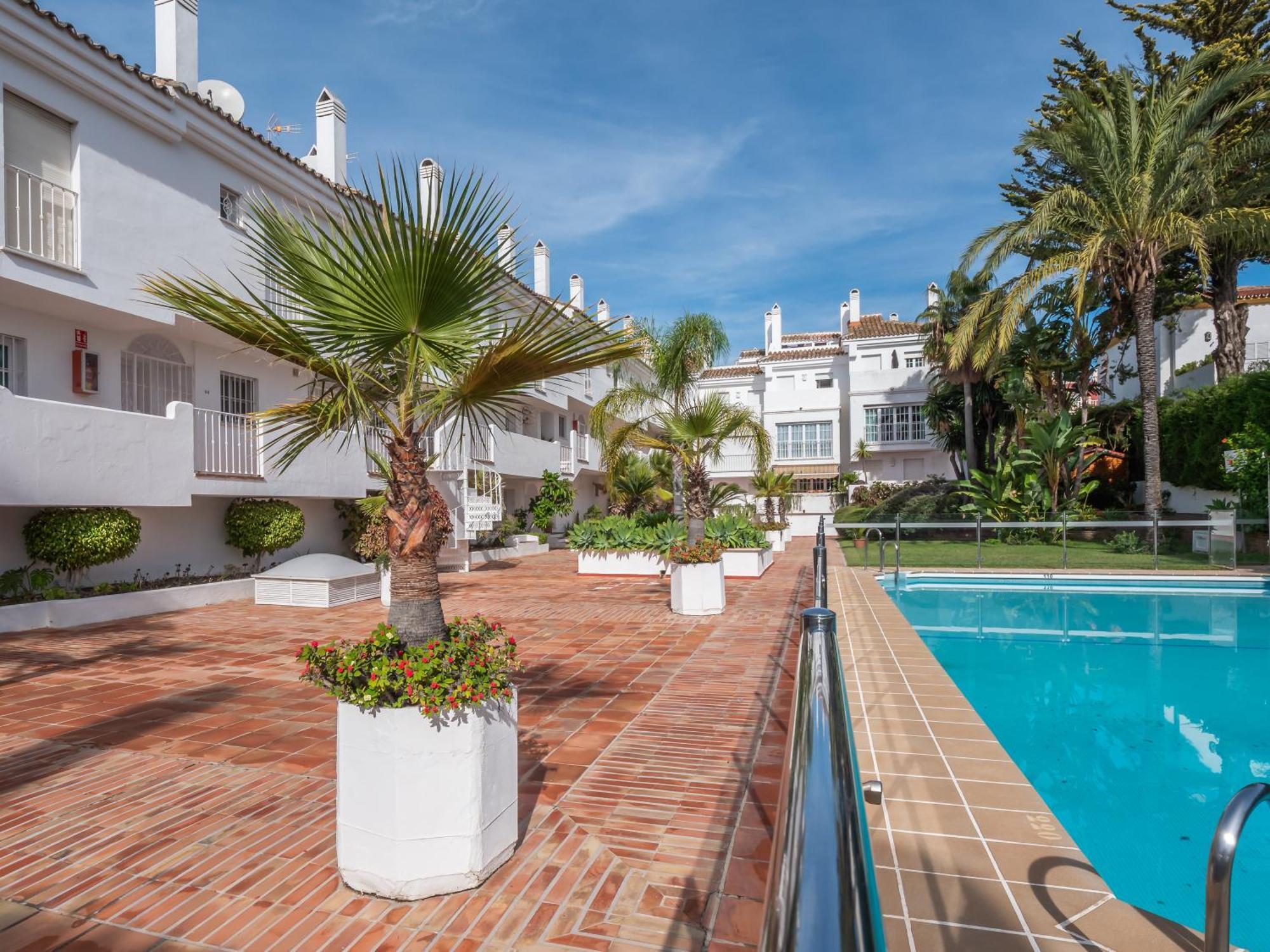 3 Bdrm Stylish Apt W Pool In Puerto Banus Marbella Kültér fotó